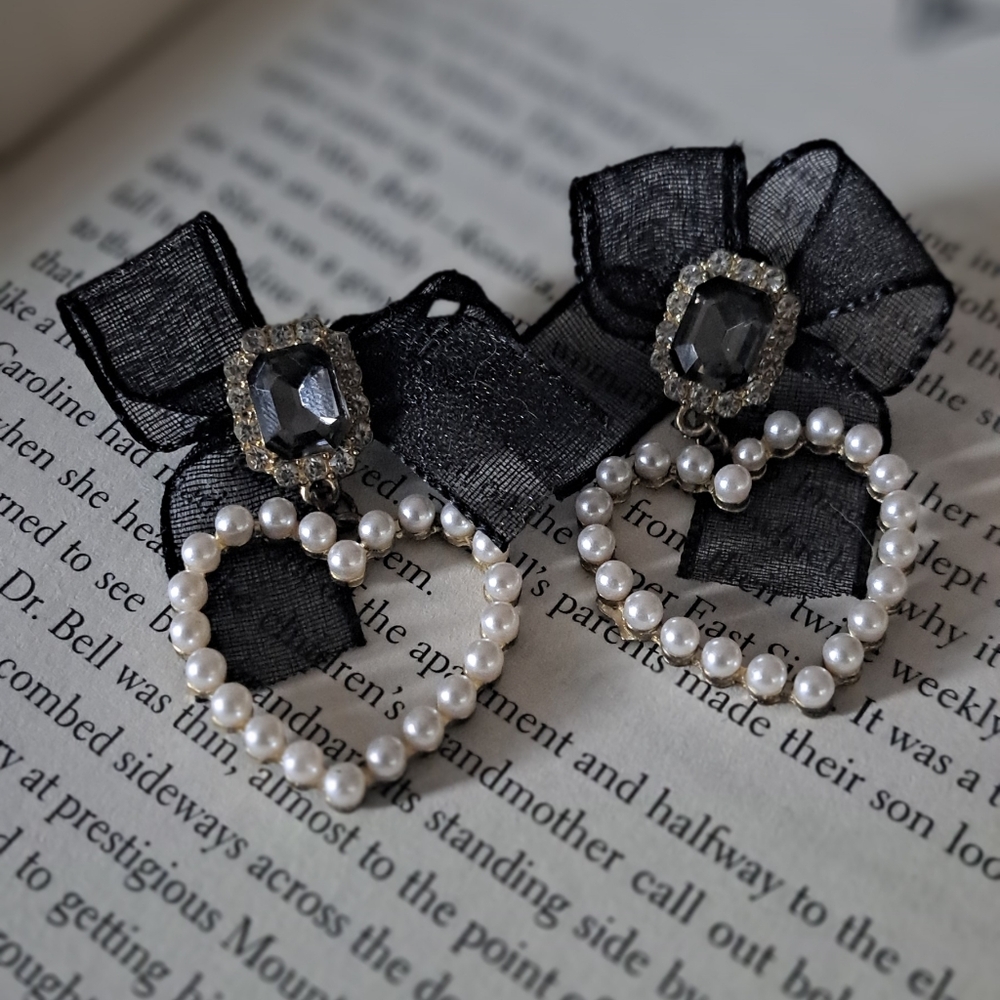 Pearl Heart Lace Bow Gem Earrings